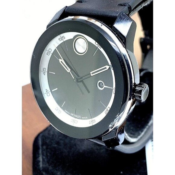 Movado Men's Watch 3601154 Bold Swiss Quartz Black Dial Leather CHIPPED …